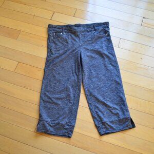 Kuhl Mova Capri Pants Women's Size‎ 14 Heathered Gray Outdoors Stretch Comfort